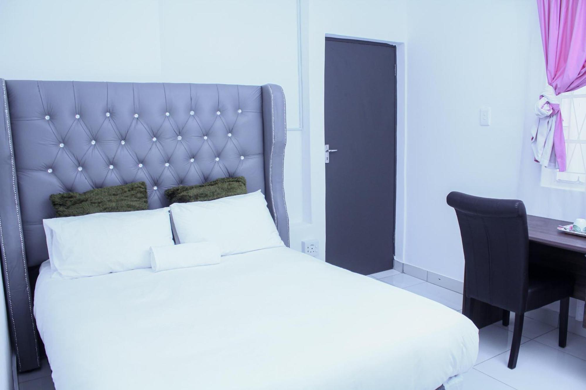 4 Callington Guest House Порт-Елізабет Екстер'єр фото
